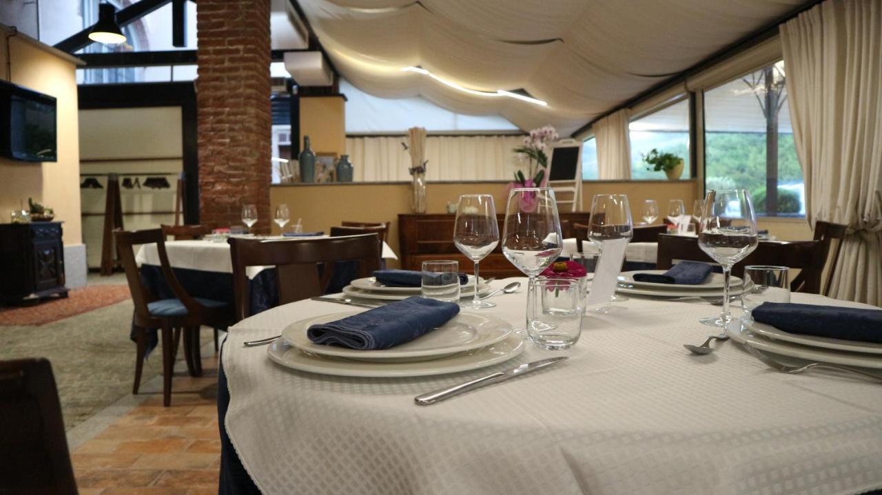 La Regibussa - Hotel Ristorante Asti Exterior foto